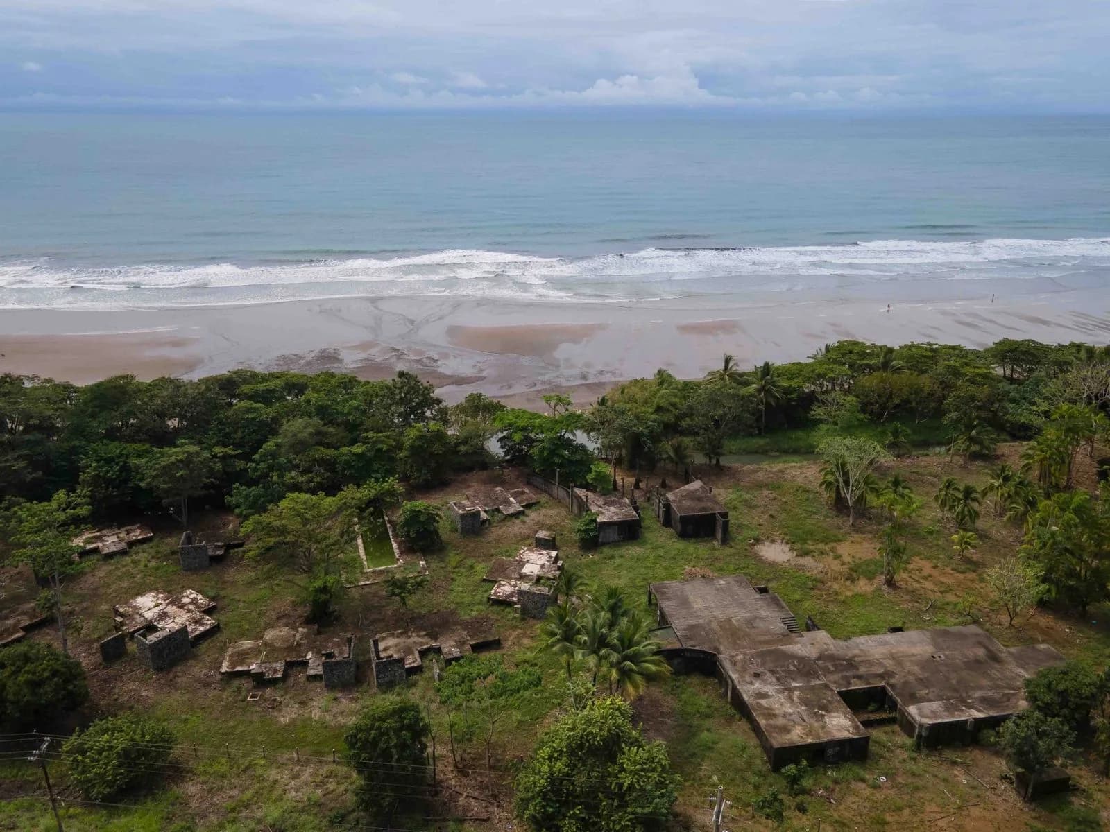 Land at Puntarenas