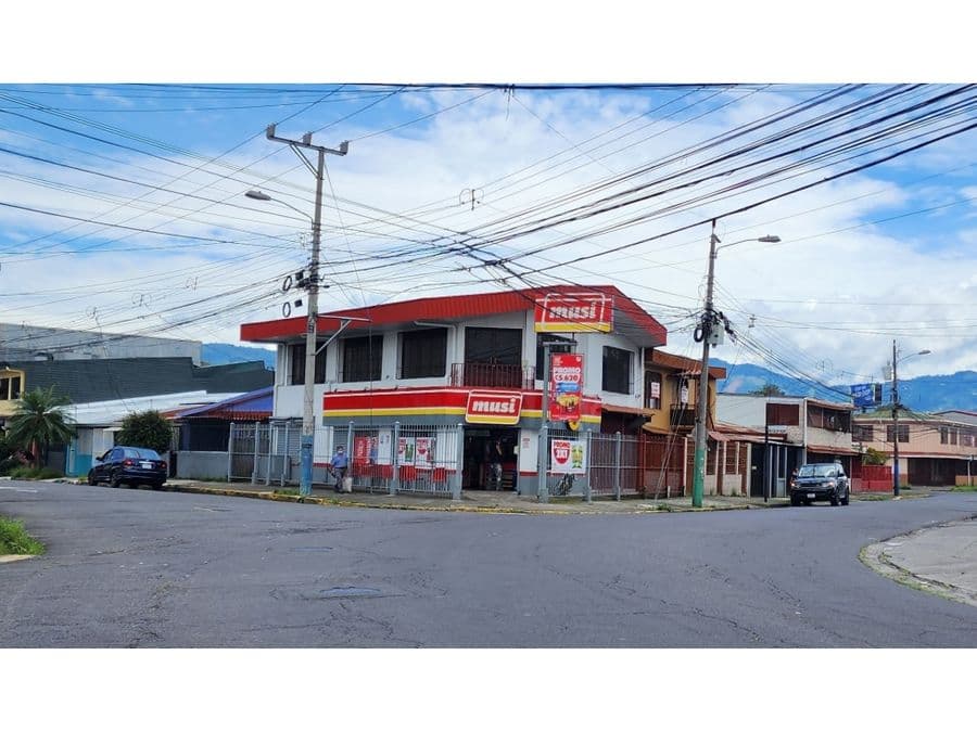 Commercial at San Sebastián