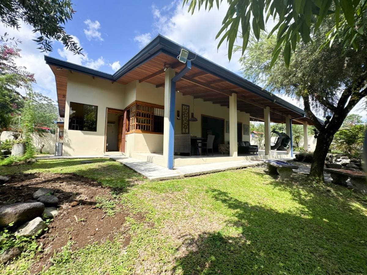 Comercial en La Fortuna