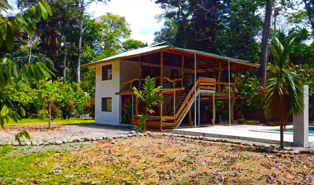 House at Puerto Viejo Playa Negra