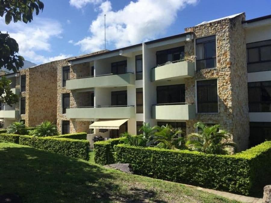 Propiedad en Avalon Country Club