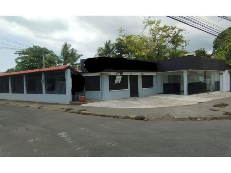 Edificio en Jacó