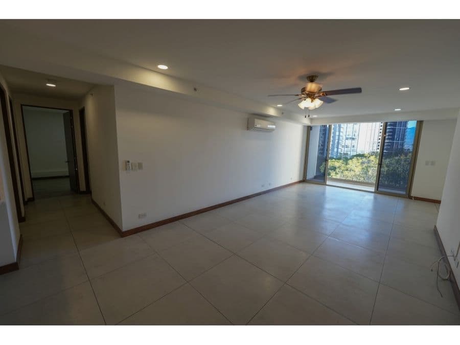 Apartamento en Hyde Park Nunciatura