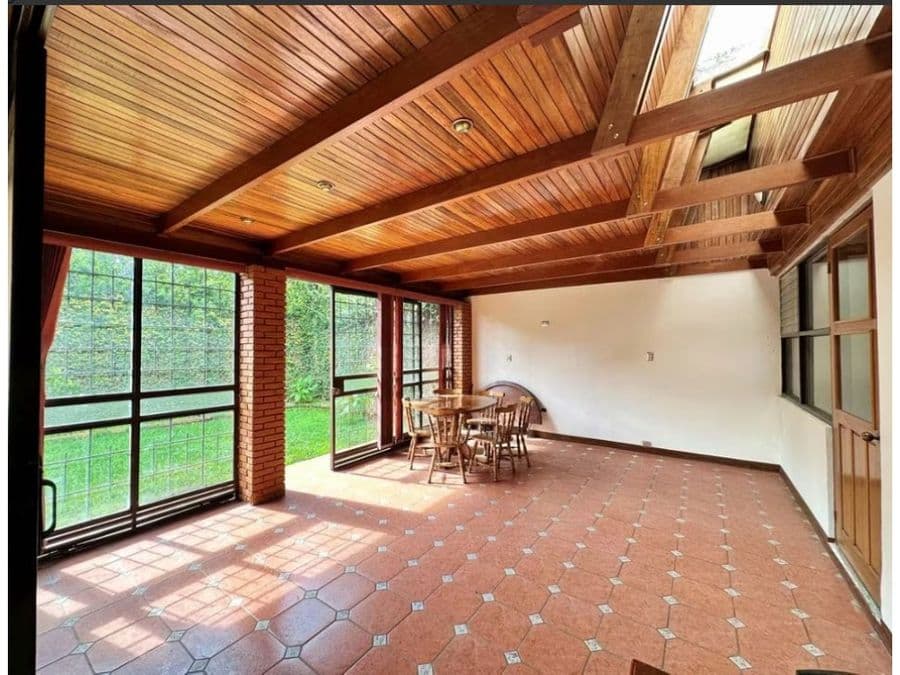 Casa en Mata Redonda