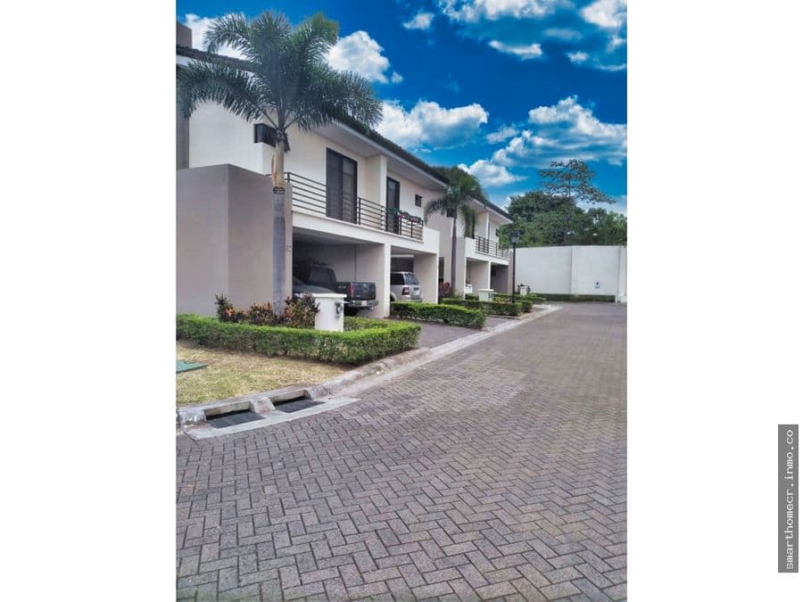 Casa en Condominio Parques del Sol