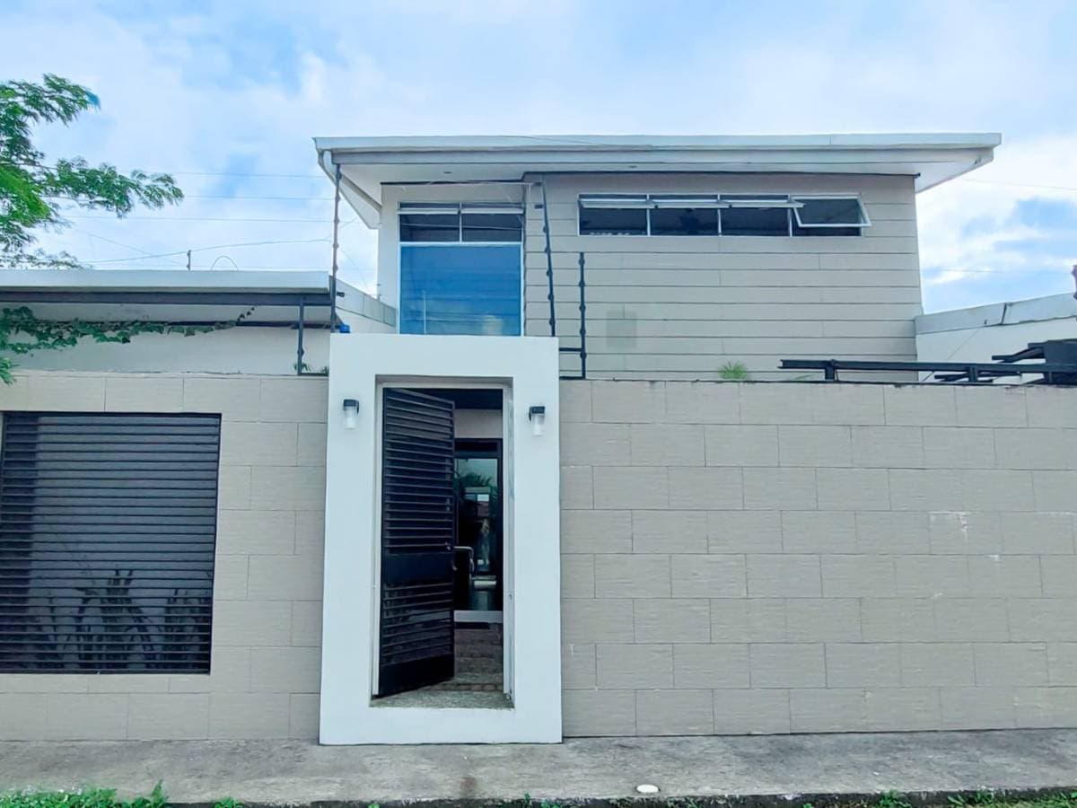 Casa en Guápiles