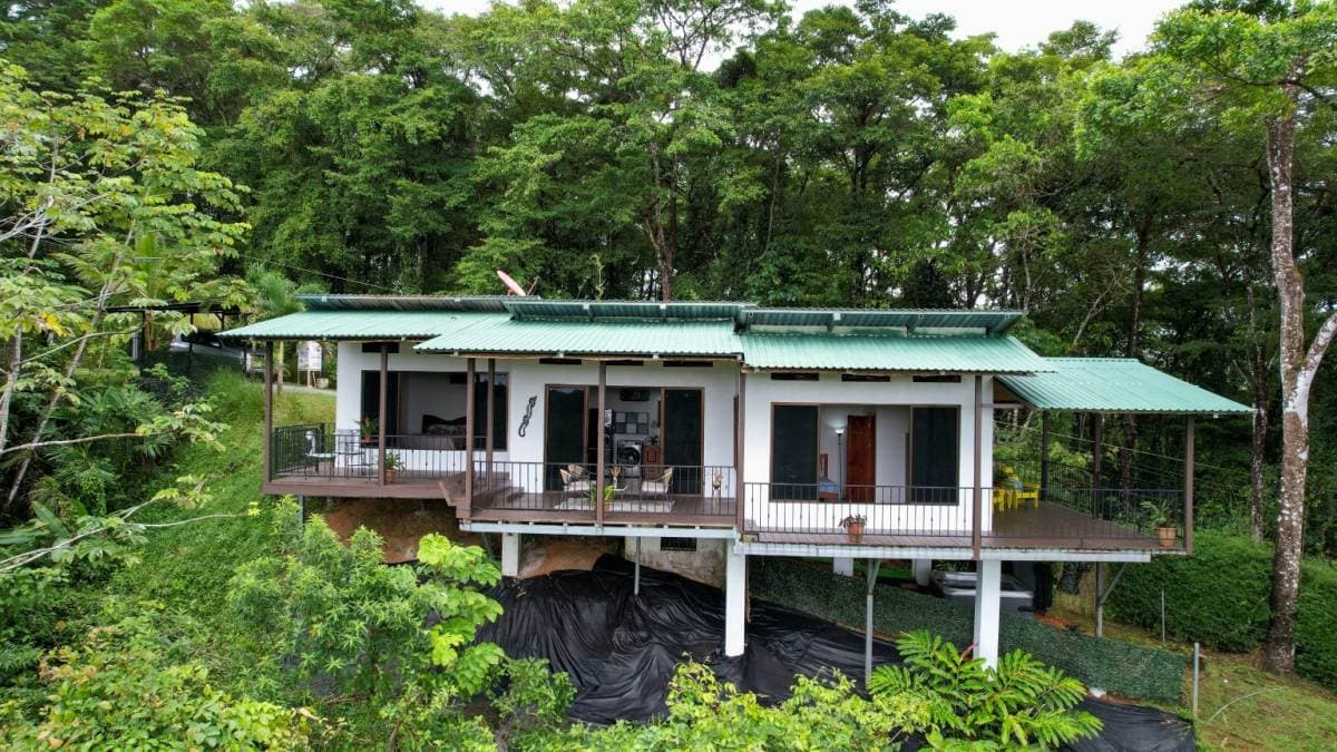 Casa en Dominical