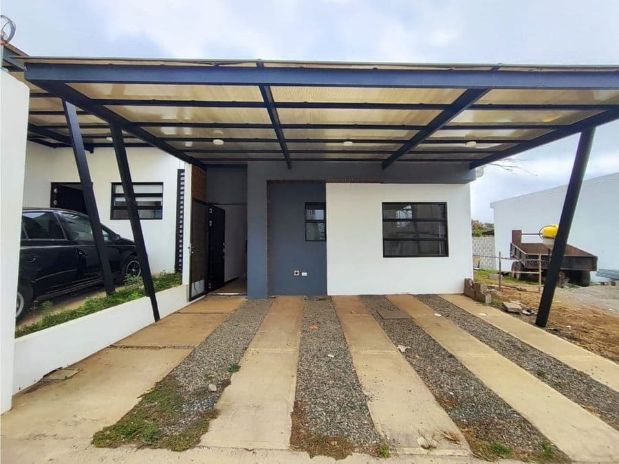 Casa en Piedades Norte