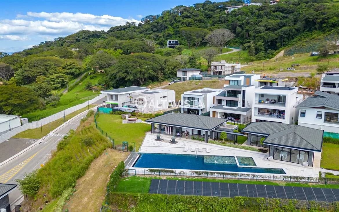 Land at Condominio Vista Real