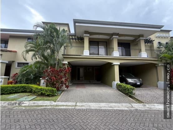 Casa en Condominio Almería