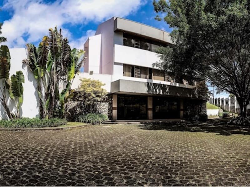 Commercial at Curridabat