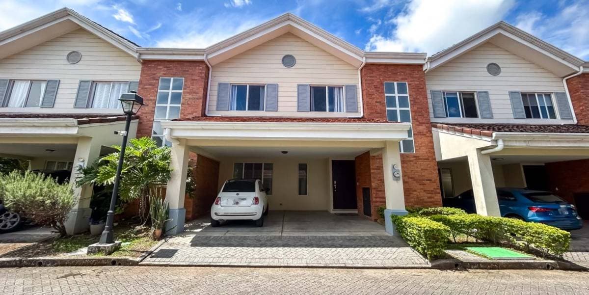 House at Condominio San Telmo