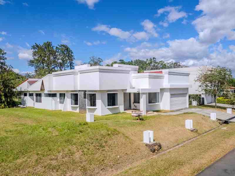 Propiedad en Guácima