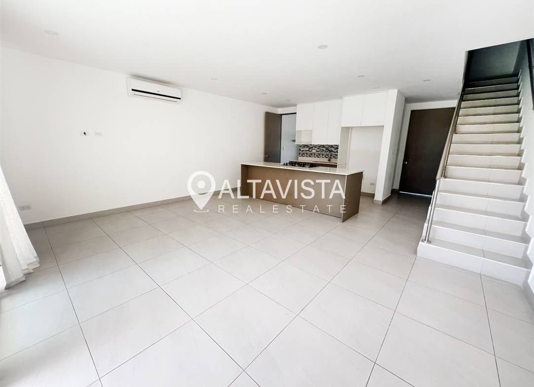 House at Condominio Lindora 43