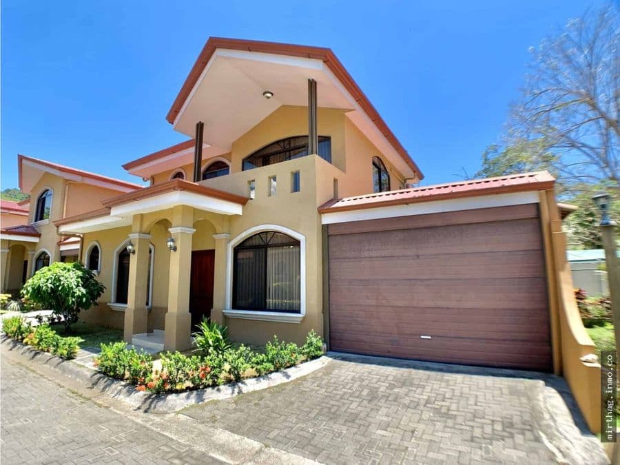 Apartamento en Jacó