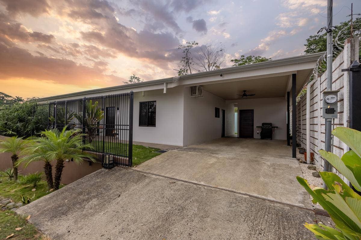 House at Quepos