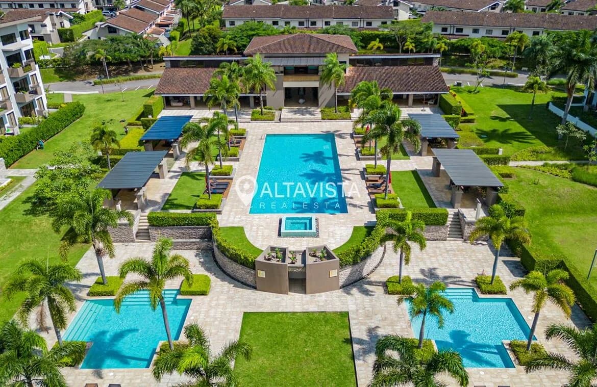 Apartamento en Condominio Parques del Sol