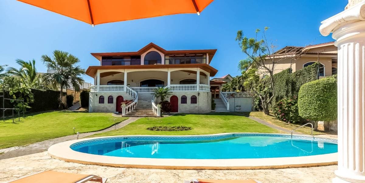 Casa en Guachipelin