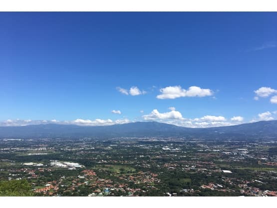 Property at Parque Montañas del Sol