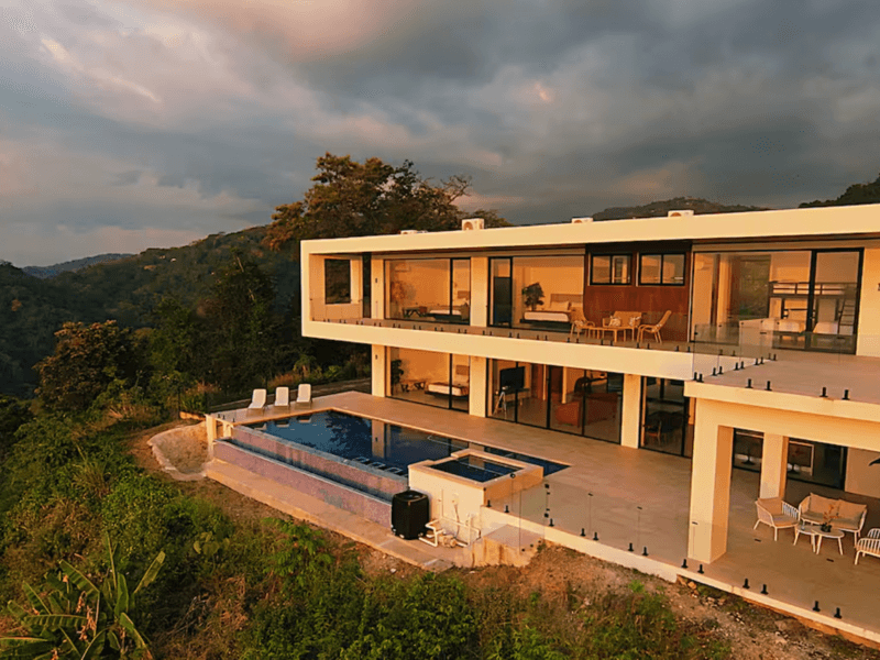 Propiedad en Tárcoles