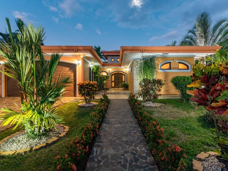 Propiedad en La Garita