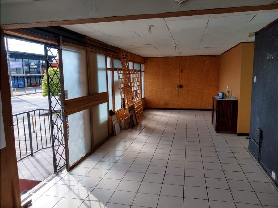 Commercial at Sabanilla