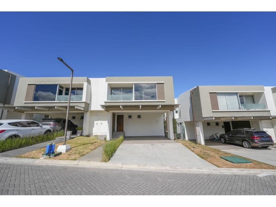 Casa en Condominio Dukana