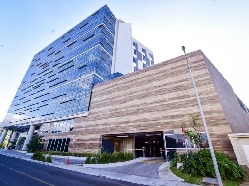 Commercial at Escazú