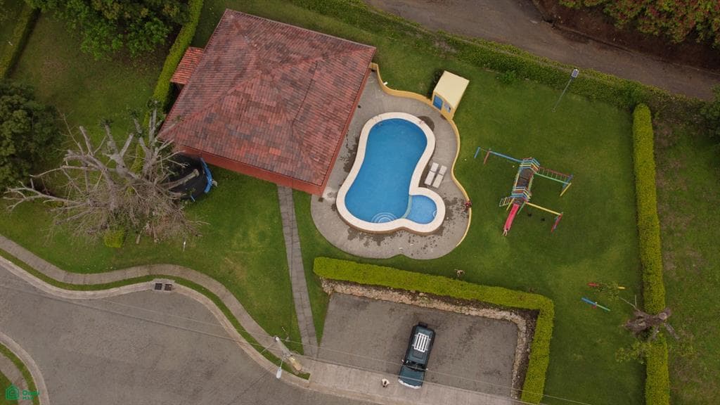 Terreno en Plantation Estates