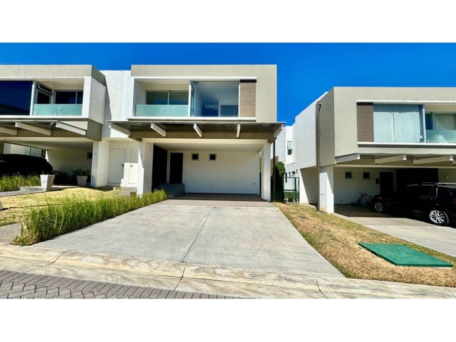 House at Condominio Dukana