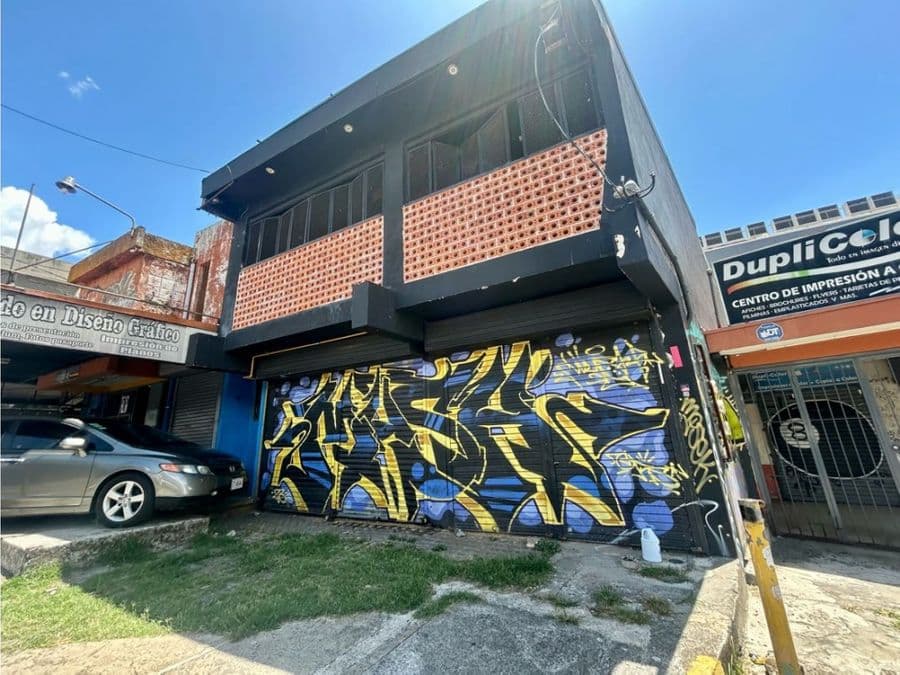 Commercial at San Pedro