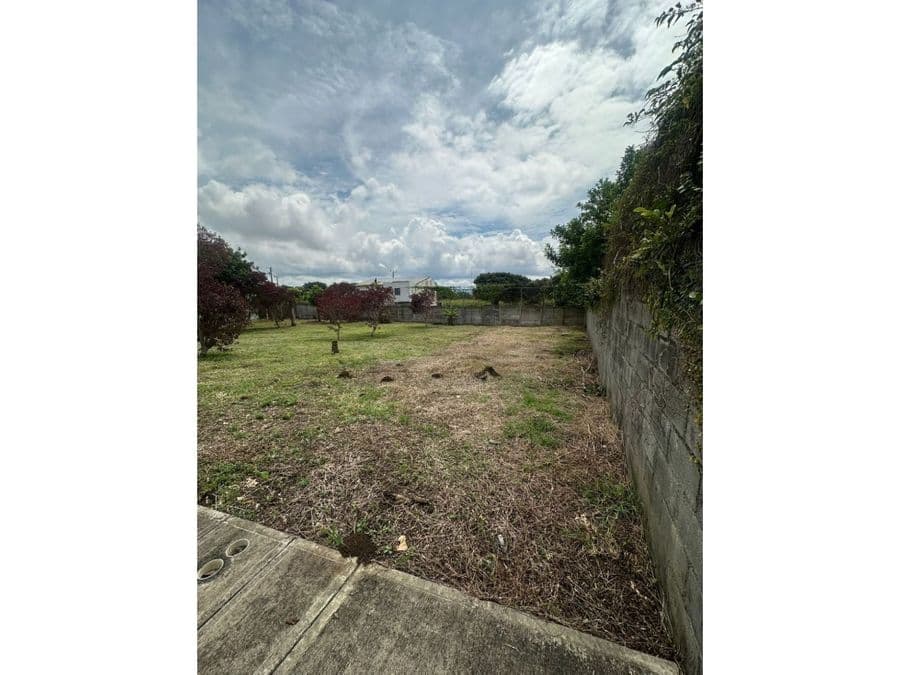 Land at Heredia