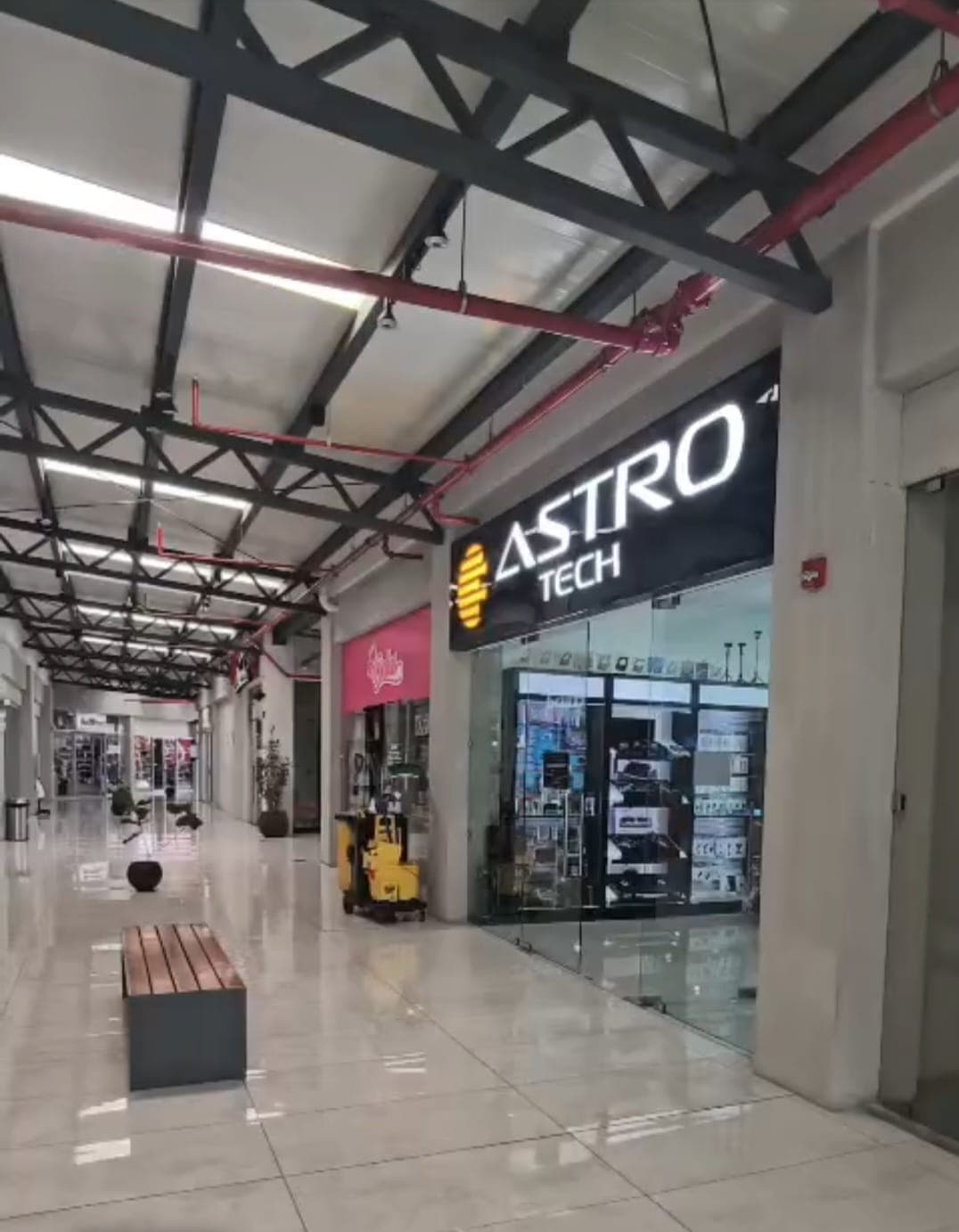 Comercial en Alajuelita