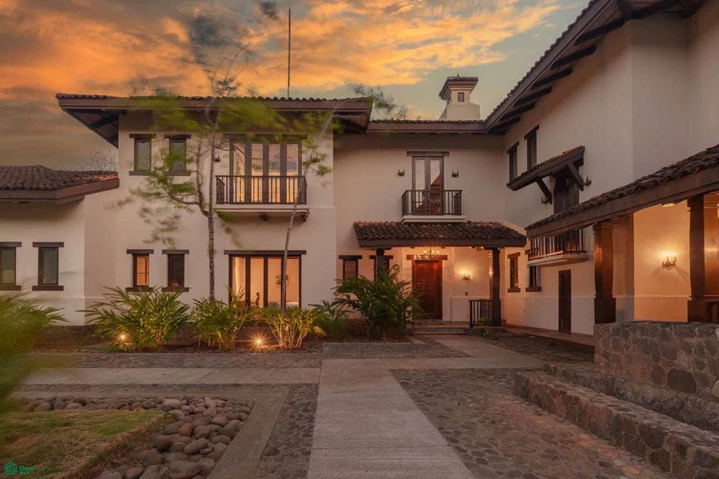 Property at Santa Cruz