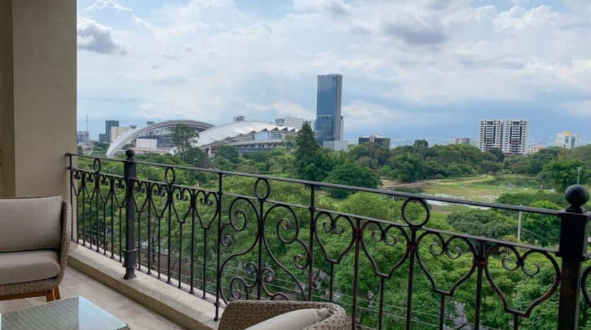 Apartment at La Sabana