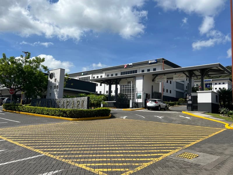 Comercial en Escazu Corporate Center