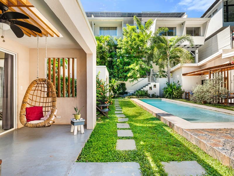 Comercial en Tamarindo