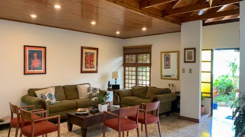 House at San Francisco de Dos Ríos