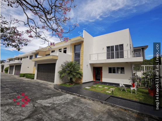 Casa en Residencial La Rambla