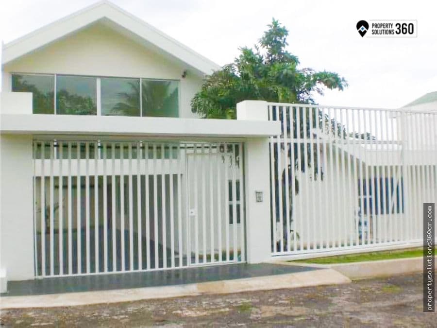 Casa en Escazú