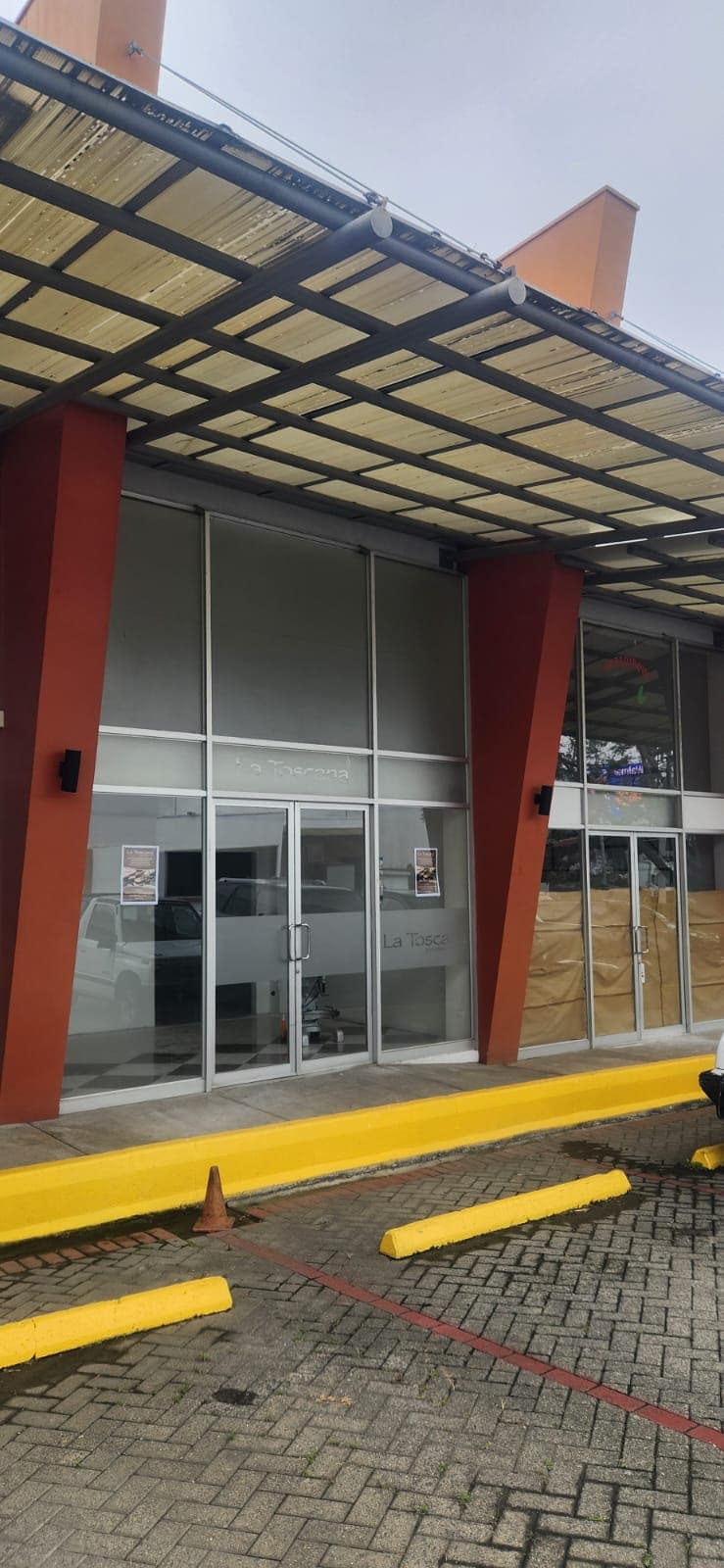 Comercial en San Rafael