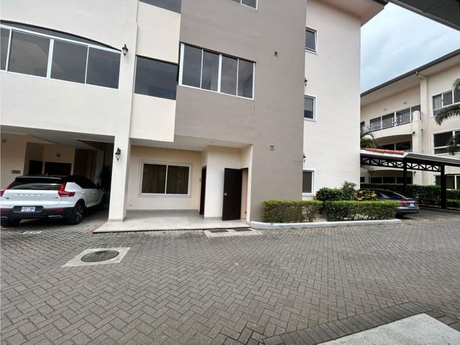 Apartment at Guachipelín