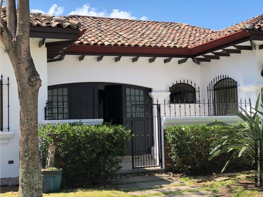 Propiedad en Pozos