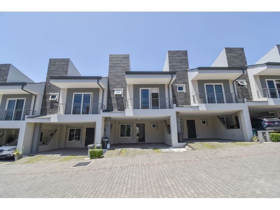 Casa en Condominio Río Palma