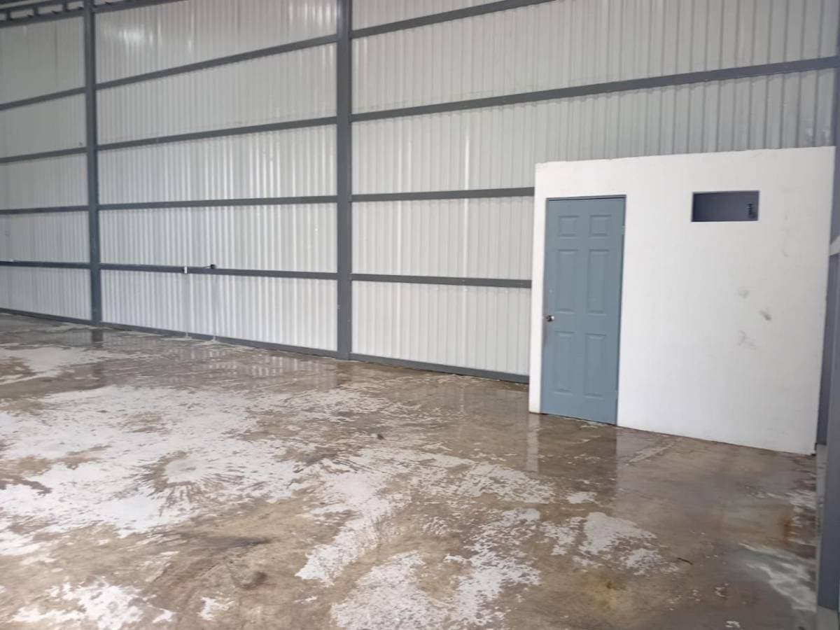 Warehouse at La Ribera