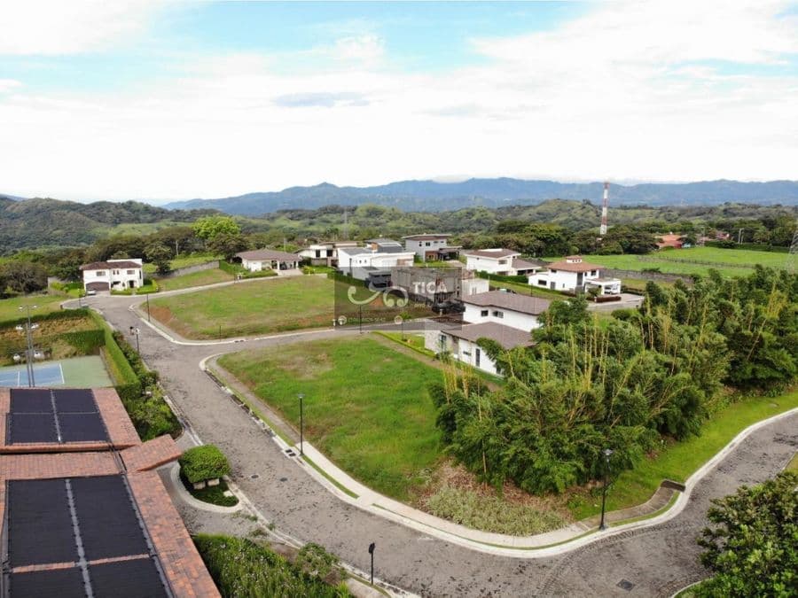Terreno en Guácima
