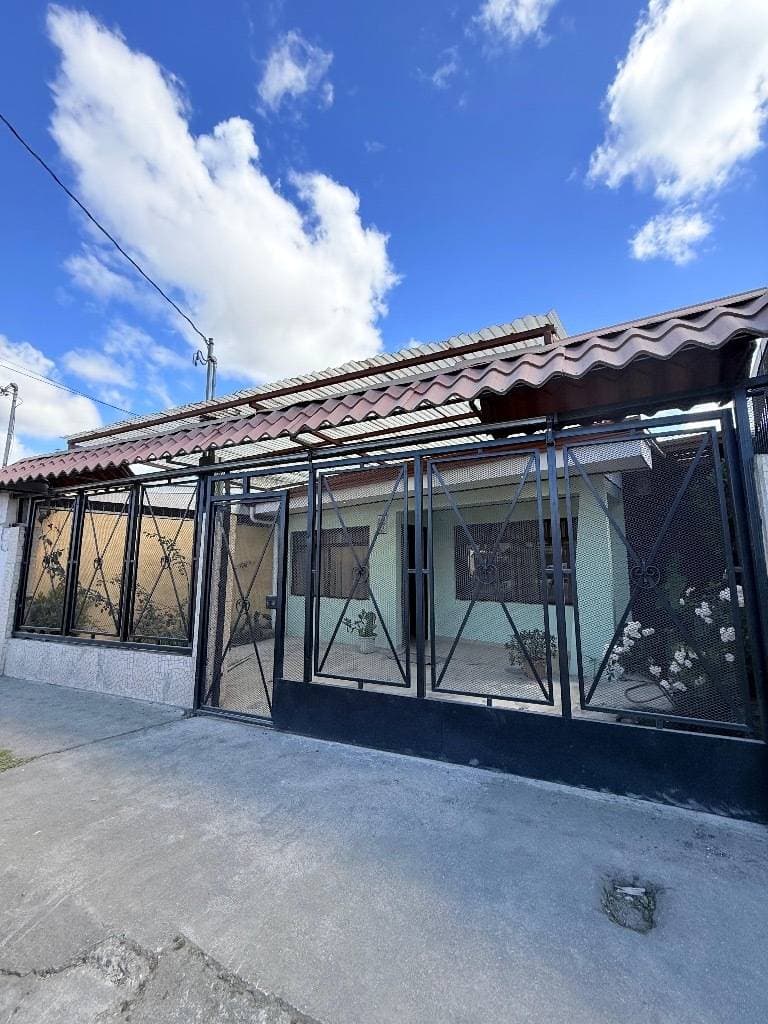 House at Aguacaliente