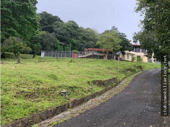 Terreno en Santa Ana