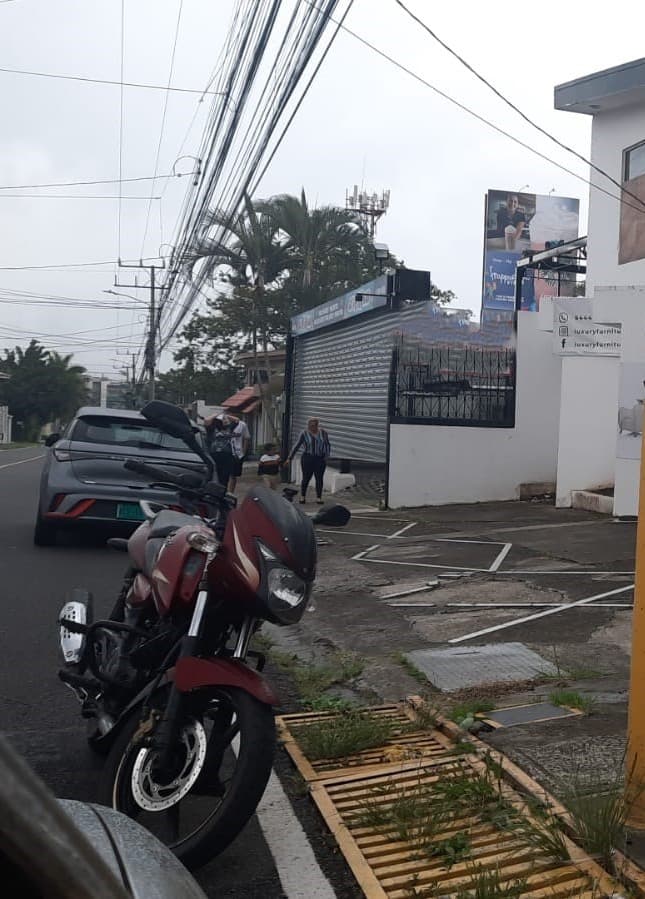 Commercial at San Rafael