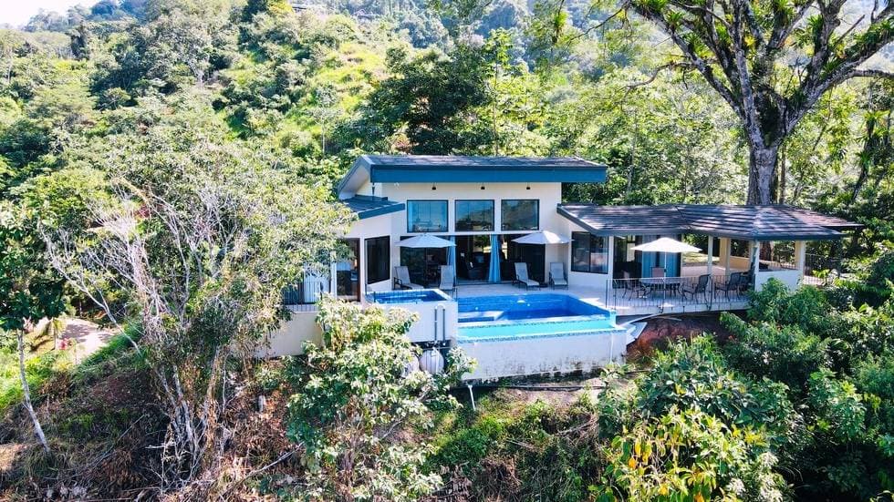 Casa en Dominical